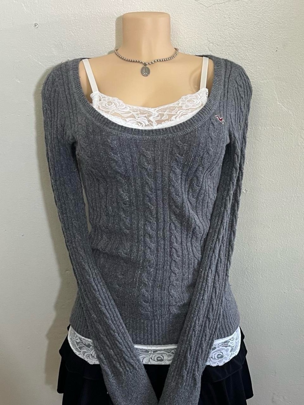 Hollister Gray Cable Scoop Neck Sweater